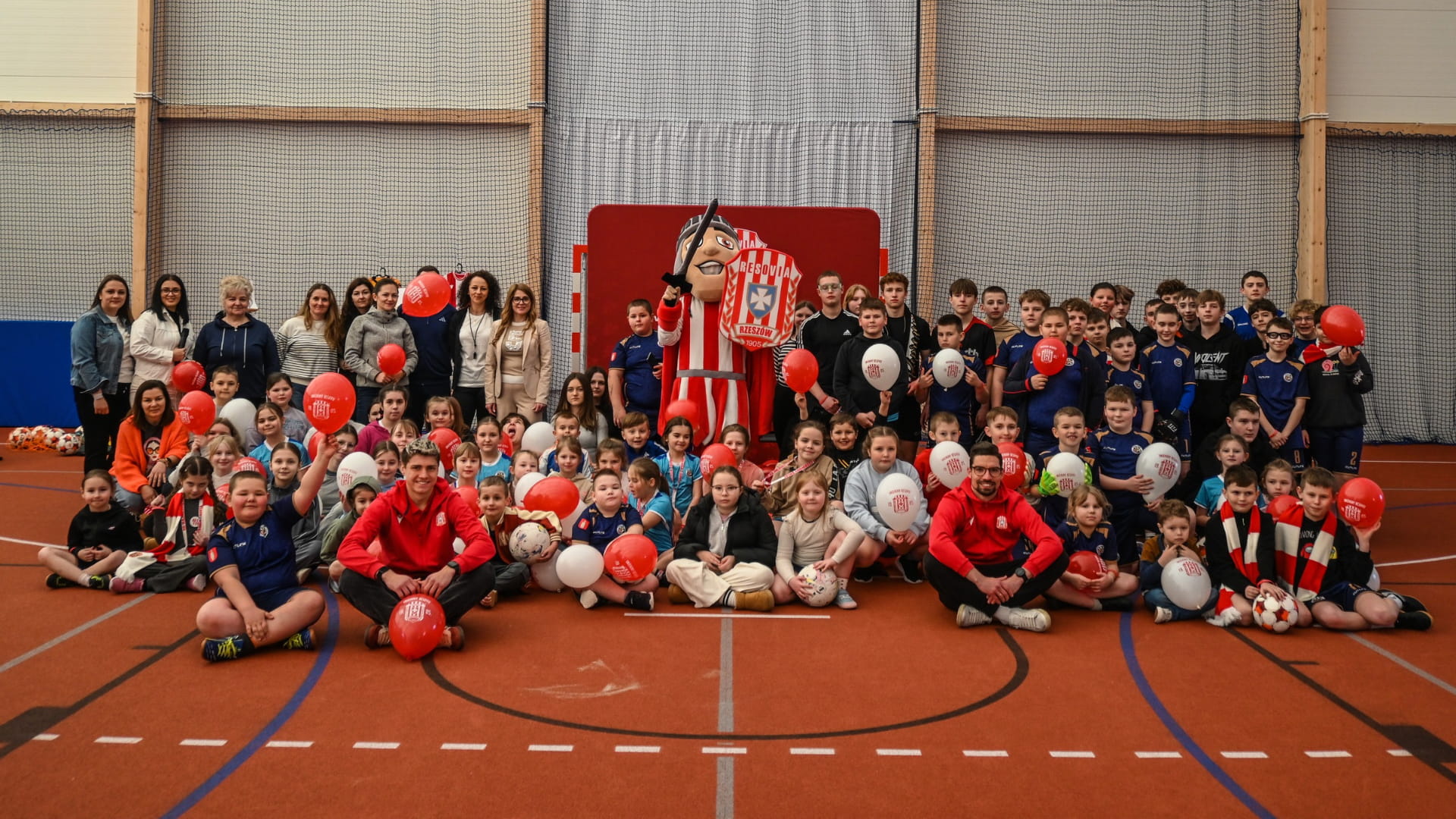 Lekcja z Resovią w Zespole Szkół w Przedmieściu Dubieckim